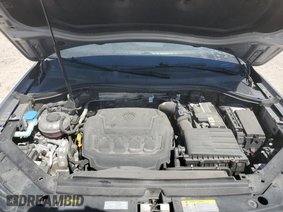 2022 Volkswagen Tiguan SE R-Line Black with VIN 3VVCB7AX1NM174113, listed as a Copart auction lot 51280465 with 42,260 mi miles and Clean title. Bid and sale history available at DreamBid. Image 12.