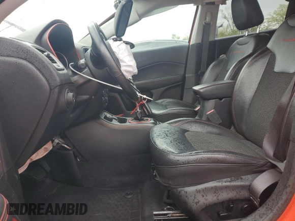 2019 Jeep Compass Trailhawk с VIN 3C4NJDDB4KT712197, выставлен на аукционе Copart как лот 57431805 с пробегом Не указан миль и Списание • Salvage title. История ставок и продаж доступна на DreamBid. Изображение 7.