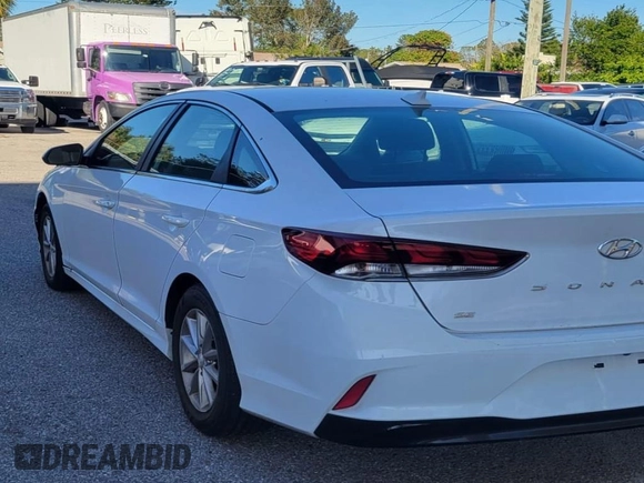 2019 Hyundai Sonata SE with VIN 5NPE24AF2KH739533, listed as a IAAI auction lot 41153663 with 22,829 mi miles and . Bid and sale history available at DreamBid. Image 3.