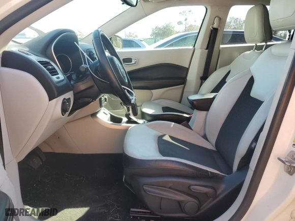2019 Jeep Compass Latitude with VIN 3C4NJCBB0KT651914, listed as a Copart auction lot 89364095 with 115,623 mi miles and Non Repairable. Bid and sale history available at carsss.com. Image 7.