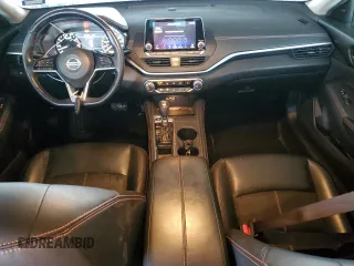 2019 Nissan Altima SR with VIN 1N4AL4CV6KC257701, listed as a Copart auction lot 79072124 with 82,697 mi miles and Salvage Title. Bid and sale history available at carsss.com. Image 8.