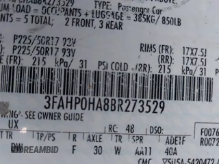 2011 Ford Fusion SE with VIN 3FAHP0HA8BR273529, listed as a IAAI auction lot 41890616 with 85,486 mi miles. Bid and sale history available at carsss.com. Image 9.