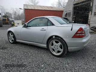 2001 Mercedes-Benz SLK-Class with VIN WDBKK65F31F230678, listed as a Copart auction lot 50951695 with 95,001 mi miles and Salvage Title. Bid and sale history available at carsss.com. Image 2.