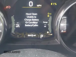 2021 Jeep Wrangler Unlimited Sahara z VIN 1C4JJXP68MW745098, wystawiony jako IAAI lot #41461092 z przebiegiem 36 410 mil mil oraz . Historia ofert i sprzedaży dostępna na DreamBid. Obrazek 16.