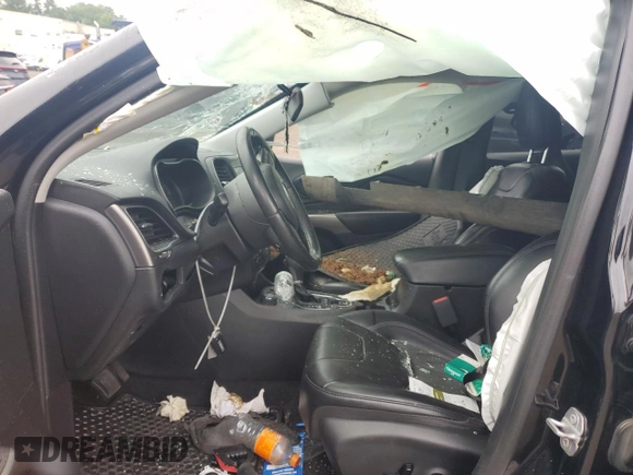 2019 Jeep Cherokee Latitude Plus с VIN 1C4PJMLB6KD431485, выставлен на аукционе Copart как лот 62214945 с пробегом 94 099 миль миль и Списание • Salvage title. История ставок и продаж доступна на DreamBid. Изображение 7.