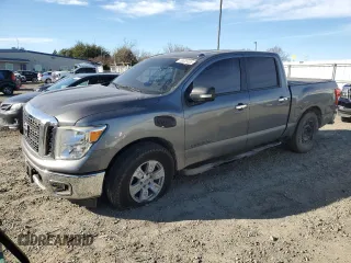 2017 Nissan Titan SV with VIN 1N6AA1EK4HN546507, listed as a Copart auction lot 88555005 with 92,276 mi miles and Salvage title. Bid and sale history available at DreamBid. Image 1.