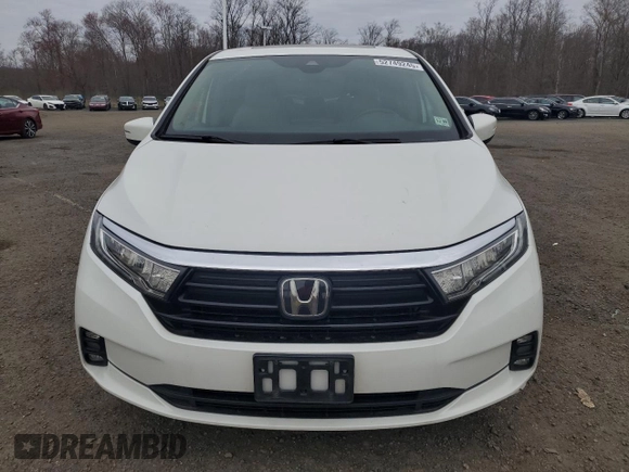 2021 Honda Odyssey EX-L with VIN 5FNRL6H74MB010055, listed as a Copart auction lot 52749245 with 187,646 mi miles and Clean Title. Bid and sale history available at DreamBid. Image 5.