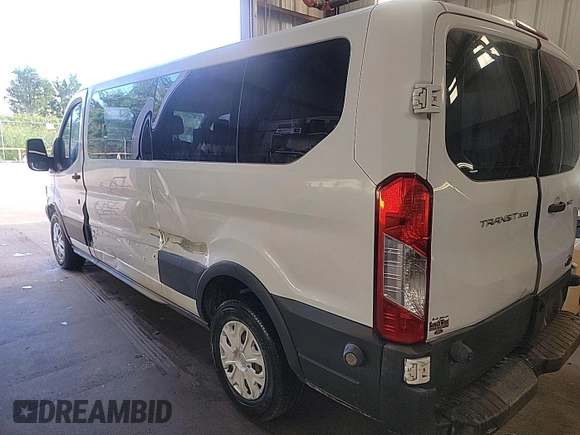 2016 Ford Transit XL z VIN 1FBZX2ZM3GKA39429, wystawiony jako IAAI lot #42829507 z przebiegiem 180 054 mil mil oraz . Historia ofert i sprzedaży dostępna na DreamBid. Obrazek 33.