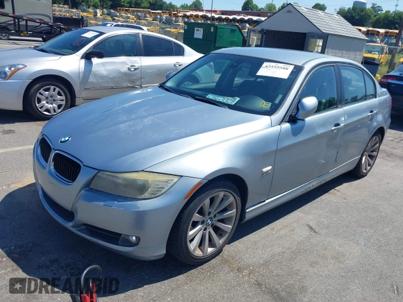 2011 BMW 3 Series 328i xDrive with VIN WBAPK7C57BA971290, listed as a IAAI auction lot 42559588 with 157,477 mi miles and . Bid and sale history available at DreamBid. Image 17.