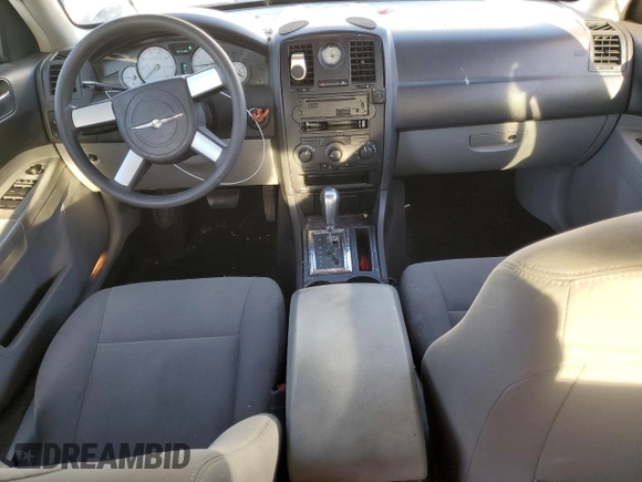 2007 Chrysler 300 with VIN 2C3KA43R77H732806, listed as a Copart auction lot 47111825 with 104,639 mi miles and Salvage Title. Bid and sale history available at DreamBid. Image 8.
