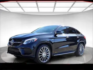 2019 Mercedes-Benz GLE 43 AMG z VIN 4JGED6EB9KA141097, wystawiony jako Copart lot #57786195 z przebiegiem 64 450 mil mil oraz Czysty tytuł • Clean title. Historia ofert i sprzedaży dostępna na DreamBid. Obrazek 2.