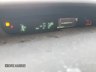 2010 Toyota Prius II z VIN JTDKN3DU8A0240973, wystawiony jako Copart lot #53843555 z przebiegiem 126 003 mil mil oraz Szkoda całkowita • Salvage title. Historia ofert i sprzedaży dostępna na DreamBid. Obrazek 9.