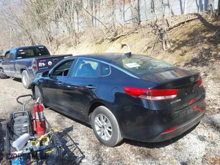 2017 Kia Optima LX with VIN KNAGT4L30H5150110, listed as a IAAI auction lot 41854437 with 25,061 mi miles. Bid and sale history available at carsss.com. Image 3.