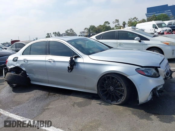 2018 Mercedes-Benz E 300 with VIN WDDZF4JB4JA427194, listed as a IAAI auction lot 42610082 with Not provided miles and . Bid and sale history available at DreamBid. Image 13.