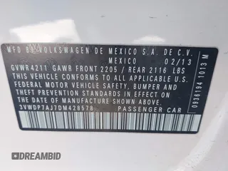 2013 Volkswagen Jetta Sedan SE with VIN 3VWDP7AJ7DM428578, listed as a IAAI auction lot 42068090 with 198,154 mi miles. Bid and sale history available at carsss.com. Image 9.