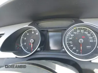 2016 Audi A5 Premium Plus z VIN WAUM2AFH4GN004366, wystawiony jako IAAI lot #42110096 z przebiegiem Nie podano mil oraz . Historia ofert i sprzedaży dostępna na DreamBid. Obrazek 7.