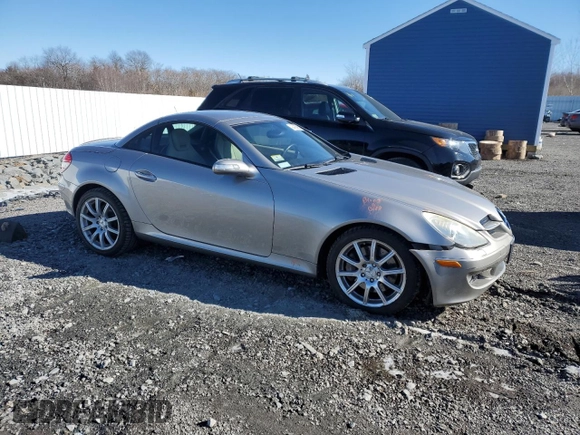 2007 Mercedes-Benz SLK 350 с VIN WDBWK56F57F133906, выставлен на аукционе Copart как лот 43433895 с пробегом 89 168 миль миль и Чистый • Clean title. История ставок и продаж доступна на DreamBid. Изображение 4.