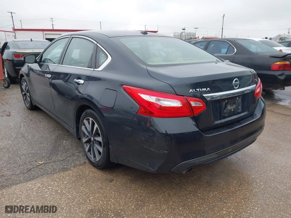 2016 Nissan Altima 2.5 SL with VIN 1N4AL3AP9GC269752, listed as a IAAI auction lot 41550006 with 164,240 mi miles. Bid and sale history available at carsss.com. Image 3.