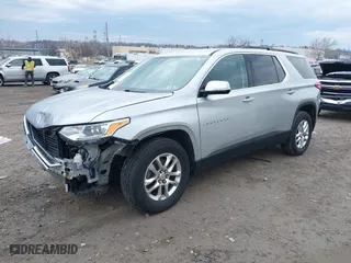 2019 Chevrolet Traverse LT Cloth with VIN 1GNEVGKWXKJ305057, listed as a IAAI auction lot 41667433 with 66,389 mi miles. Bid and sale history available at carsss.com. Image 17.