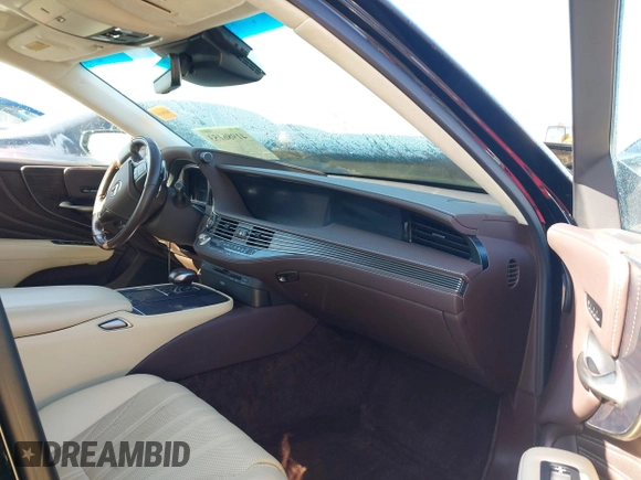 2018 Lexus LS 500 with VIN JTHC5LFF1J5004489, listed as a IAAI auction lot 41986153 with 95,625 mi miles and . Bid and sale history available at DreamBid. Image 5.