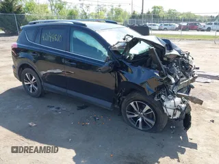 2018 Toyota RAV4 XLE z VIN 2T3WFREVXJW484872, wystawiony jako IAAI lot #42144810 z przebiegiem Nie podano mil oraz . Historia ofert i sprzedaży dostępna na DreamBid. Obrazek 1.