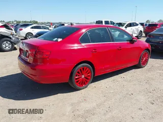 2011 Volkswagen Jetta SEL with VIN 3VWLX7AJ2BM377936, listed as a IAAI auction lot 41758563 with 171,633 mi miles and . Bid and sale history available at DreamBid. Image 4.