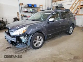 2014 Subaru Outback 2.5i Limited with VIN 4S4BRCPC6E3290309, listed as a Copart auction lot 62225284 with 135,599 mi miles and Salvage Title. Bid and sale history available at carsss.com. Image 1.