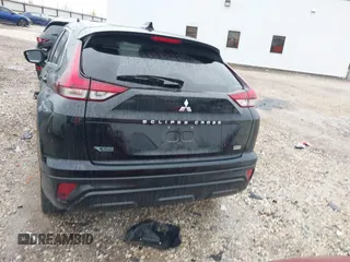 2024 Mitsubishi Eclipse Cross LE with VIN JA4ATVAA1RZ035228, listed as a IAAI auction lot 42176384 with 15,691 mi miles and . Bid and sale history available at DreamBid. Image 16.