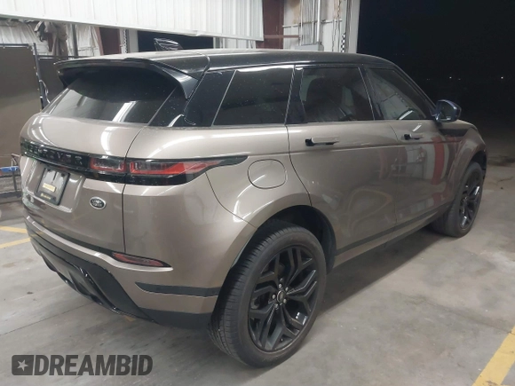 2020 Land Rover Range Rover Evoque SE with VIN SALZP2FX5LH031469, listed as a IAAI auction lot 41830925 with 67,516 mi miles. Bid and sale history available at carsss.com. Image 4.