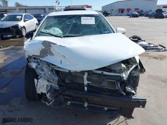 2012 Toyota Camry Hybrid XLE with VIN 4T1BD1FK8CU042730, listed as a IAAI auction lot 41803259 with 172,202 mi miles. Bid and sale history available at carsss.com. Image 13.