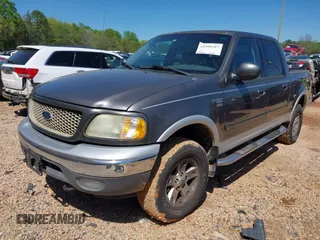 2003 Ford F-150 XLT with VIN 1FTRW08L83KC00394, listed as a IAAI auction lot 41998367 with 235,868 mi miles. Bid and sale history available at carsss.com. Image 17.