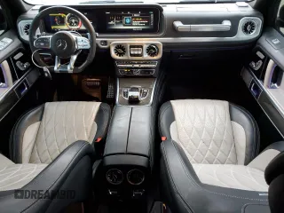 2022 Mercedes-Benz G 63 AMG z VIN W1NYC7HJ2NX450336, wystawiony jako Copart lot #43781705 z przebiegiem 26 974 mil mil oraz Szkoda całkowita • Salvage title. Historia ofert i sprzedaży dostępna na DreamBid. Obrazek 8.