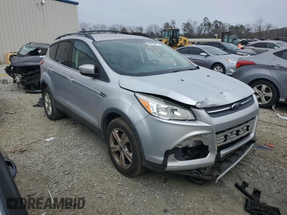 2013 Ford Escape SE with VIN 1FMCU9GX0DUD47282, listed as a Copart auction lot 48456475 with 139,129 mi miles and Salvage Title. Bid and sale history available at carsss.com. Image 4.