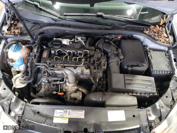 2012 Volkswagen Golf TDI w/Tech Pkg with VIN WVWMM7AJ2CW113181, listed as a Copart auction lot 52576855 with 100,589 mi miles and Salvage Title. Bid and sale history available at carsss.com. Image 12.