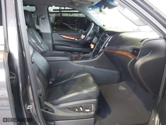 2017 Cadillac Escalade Premium Luxury with VIN 1GYS3CKJ0HR263565, listed as a IAAI auction lot 41615401 with 105,773 mi miles. Bid and sale history available at carsss.com. Image 5.