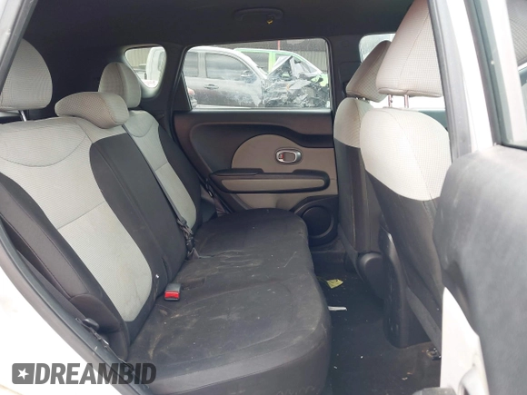 2016 Kia Soul z VIN KNDJN2A25G7823770, wystawiony jako IAAI lot #42115293 z przebiegiem 114 072 mil mil oraz . Historia ofert i sprzedaży dostępna na DreamBid. Obrazek 8.