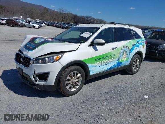 2016 Kia Sorento LX with VIN 5XYPG4A3XGG031027, listed as a IAAI auction lot 41890786 with 222,258 mi miles. Bid and sale history available at carsss.com. Image 2.