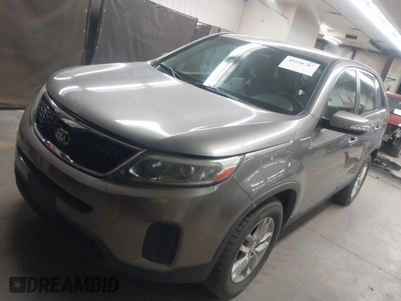 2015 Kia Sorento LX with VIN 5XYKT3A62FG629203, listed as a IAAI auction lot 40448787 with 114,429 mi miles. Bid and sale history available at carsss.com. Image 18.