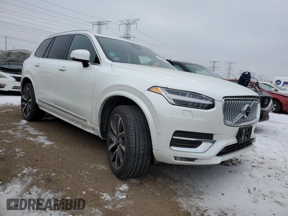 2023 Volvo XC90 Plus with VIN YV4062PN0P1918974, listed as a Copart auction lot 41789315 with 18,157 mi miles and Salvage Title. Bid and sale history available at carsss.com. Image 4.