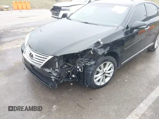 2011 Lexus ES with VIN JTHBK1EG3B2435793, listed as a IAAI auction lot 41171549 with 200,663 mi miles. Bid and sale history available at carsss.com. Image 6.