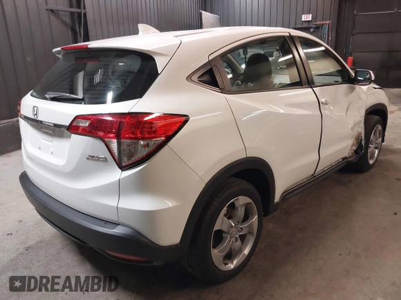 2021 Honda HR-V LX with VIN 3CZRU6H3XMM748281, listed as a IAAI auction lot 41903174 with 28,320 mi miles. Bid and sale history available at carsss.com. Image 4.