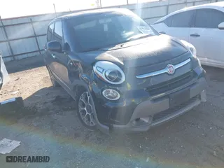 2015 FIAT 500L Urbana Trekking with VIN ZFBCFADH6FZ034923, listed as a IAAI auction lot 41417982 with 122,104 mi miles. Bid and sale history available at carsss.com. Image 1.
