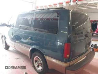 2002 GMC Safari with VIN 1GKDM19X62B512773, listed as a IAAI auction lot 41518974 with 255,894 mi miles. Bid and sale history available at carsss.com. Image 3.