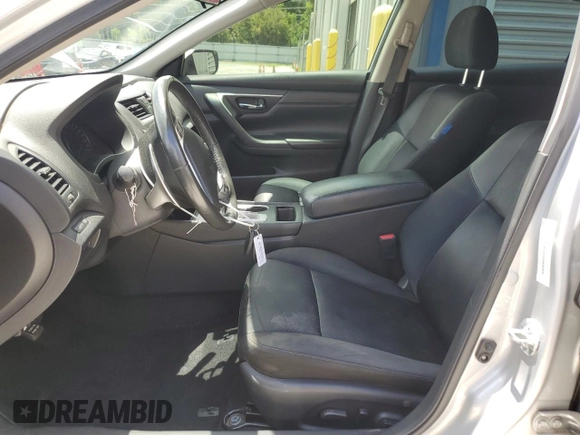2017 Nissan Altima SR with VIN 1N4AL3AP8HN326495, listed as a Copart auction lot 61350135 with 106,159 mi miles and Salvage title. Bid and sale history available at DreamBid. Image 7.