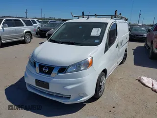 2018 Nissan NV200 S с VIN 3N6CM0KN2JK691517, выставлен на аукционе IAAI как лот 41836172 с пробегом 141 188 миль миль и . История ставок и продаж доступна на DreamBid. Изображение 2.