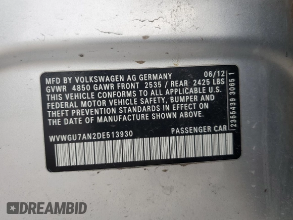 2013 Volkswagen CC VR6 Executive 4Motion with VIN WVWGU7AN2DE513930, listed as a Copart auction lot 86978754 with 0 mi miles and Salvage Title. Bid and sale history available at carsss.com. Image 12.