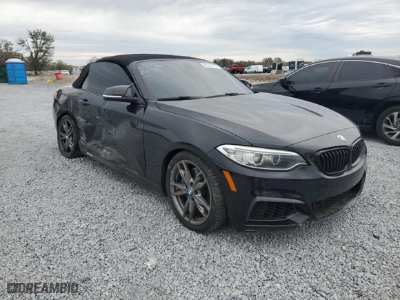 2015 BMW 2 Series M235i with VIN WBA1M1C54FV393578, listed as a Copart auction lot 88945735 with 95,713 mi miles and Salvage Title. Bid and sale history available at carsss.com. Image 4.