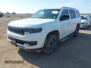 2024 Jeep Wagoneer Series II with VIN 1C4SJUBP2RS137837, listed as a IAAI auction lot 42495526 with 40,019 mi miles and . Bid and sale history available at DreamBid. Image 17.