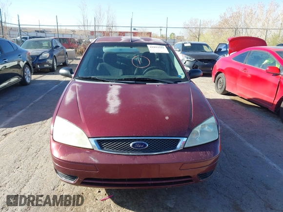 2007 Ford Focus S with VIN 1FAHP34N07W325198, listed as a IAAI auction lot 41893552 with 297,020 mi miles and . Bid and sale history available at carsss.com. Image 11.