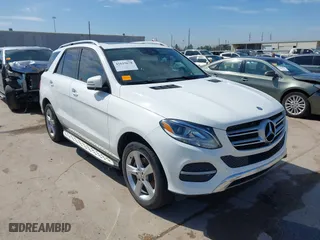 2016 Mercedes-Benz GLE with VIN 4JGDA5JB4GA718162, listed as a IAAI auction lot 41615678 with 121,871 mi miles. Bid and sale history available at carsss.com. Image 1.